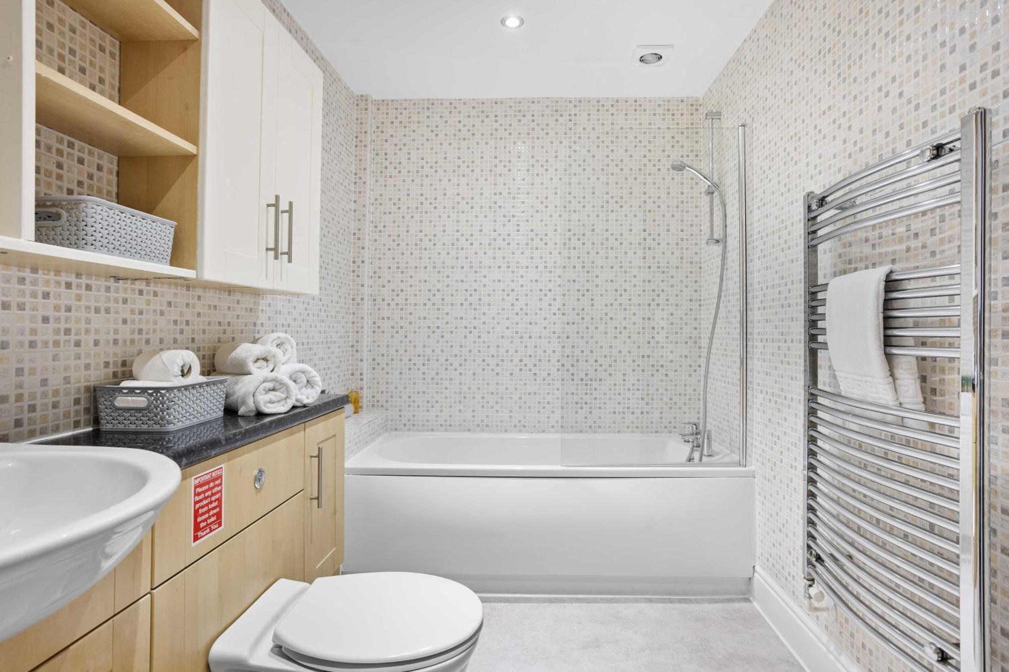Harbour Court Plymouth - Free Parking - Tucked Away On The Barbican With Courtyard - By Ocean City Retreats Esterno foto
